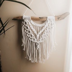 New Macrame and Driftwood Wall Hanging